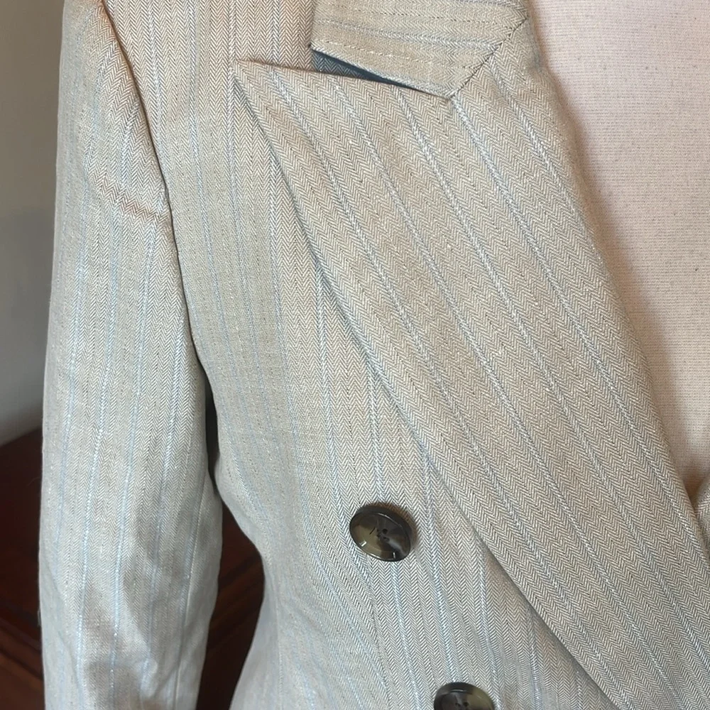 Banana Republic Blazer New Beige with Thin Silvery Blue White Stripe - Picture 11 of 16